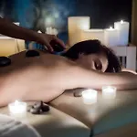 & Riviera Ξενοδοχείο 4*