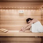 Ξενοδοχείο & Riviera 4*
