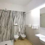 & Riviera 4*