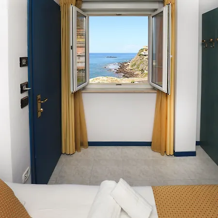 & Riviera